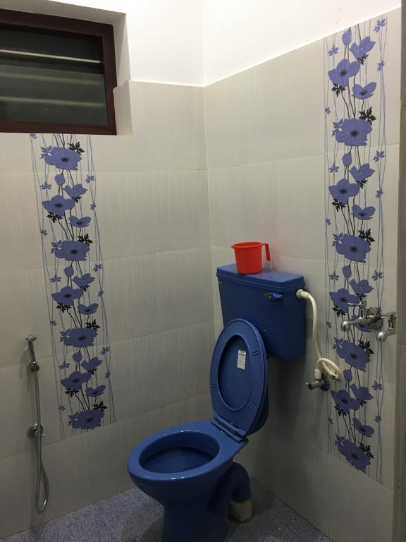 Rams Guest House Near Lulu Mall 特里凡得琅 外观 照片