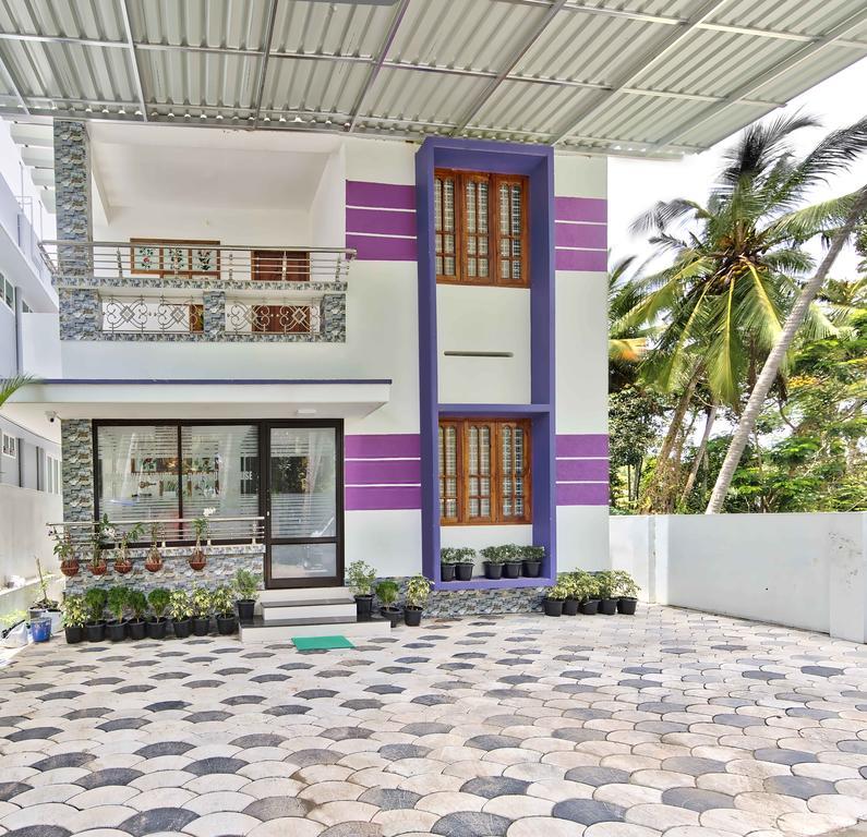 Rams Guest House Near Lulu Mall 特里凡得琅 外观 照片